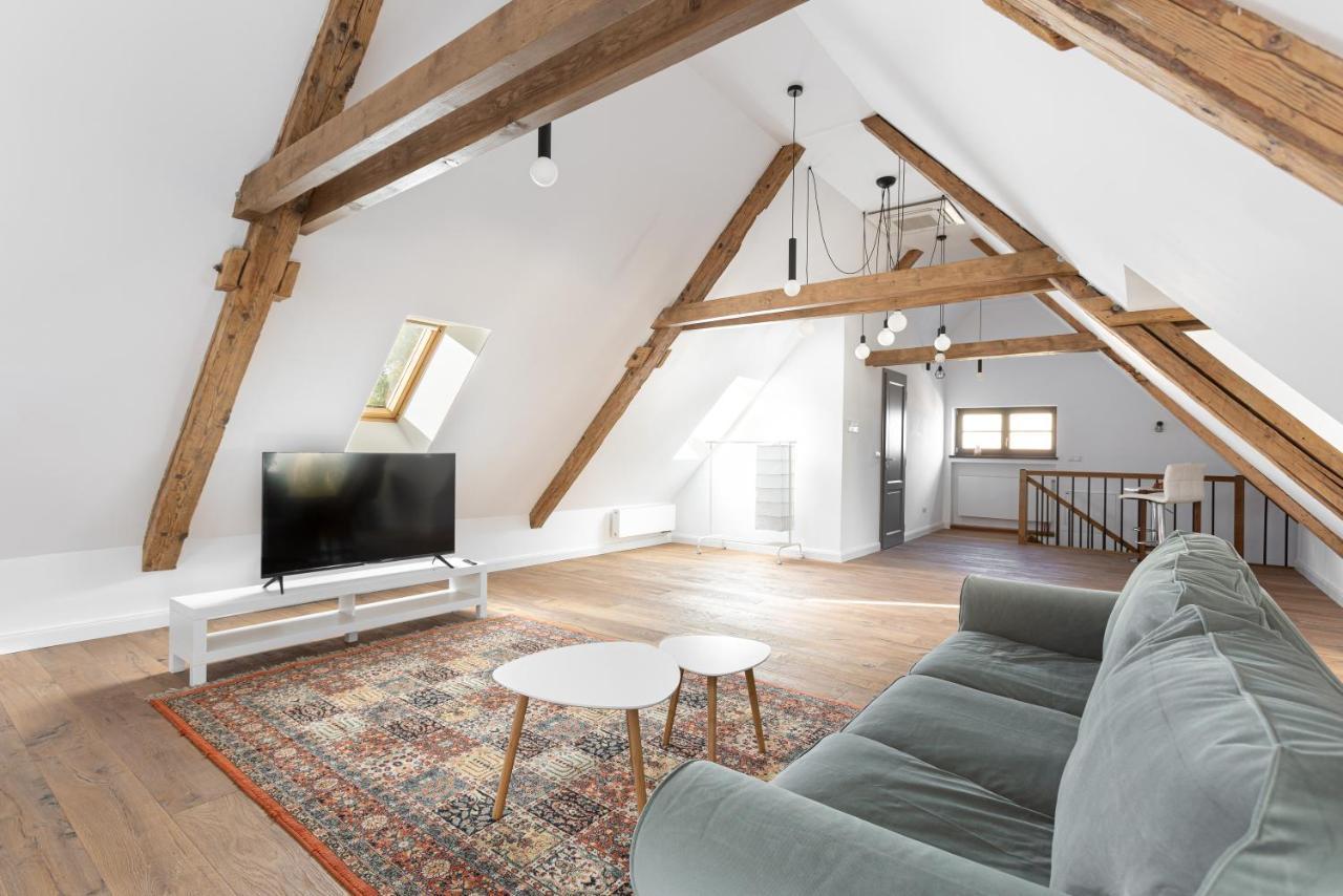 Citadel 58 - Unique Property In The Old Town, Next To The Citadel And Central Park Brasov Bagian luar foto